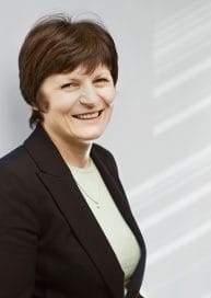 Women in advice: How to get beyond the 22%